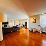 Exclusive With Private Swimming Pool Villa