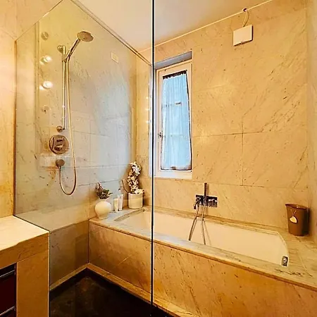 Exclusive With Private Swimming Pool *